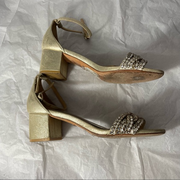 Wms 8.5 Badgley Mischka Chunky Heel Sandals Gold /Rhinestone - Picture 5 of 13